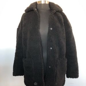 BLACK BUTTON UP SHERPA JACKET